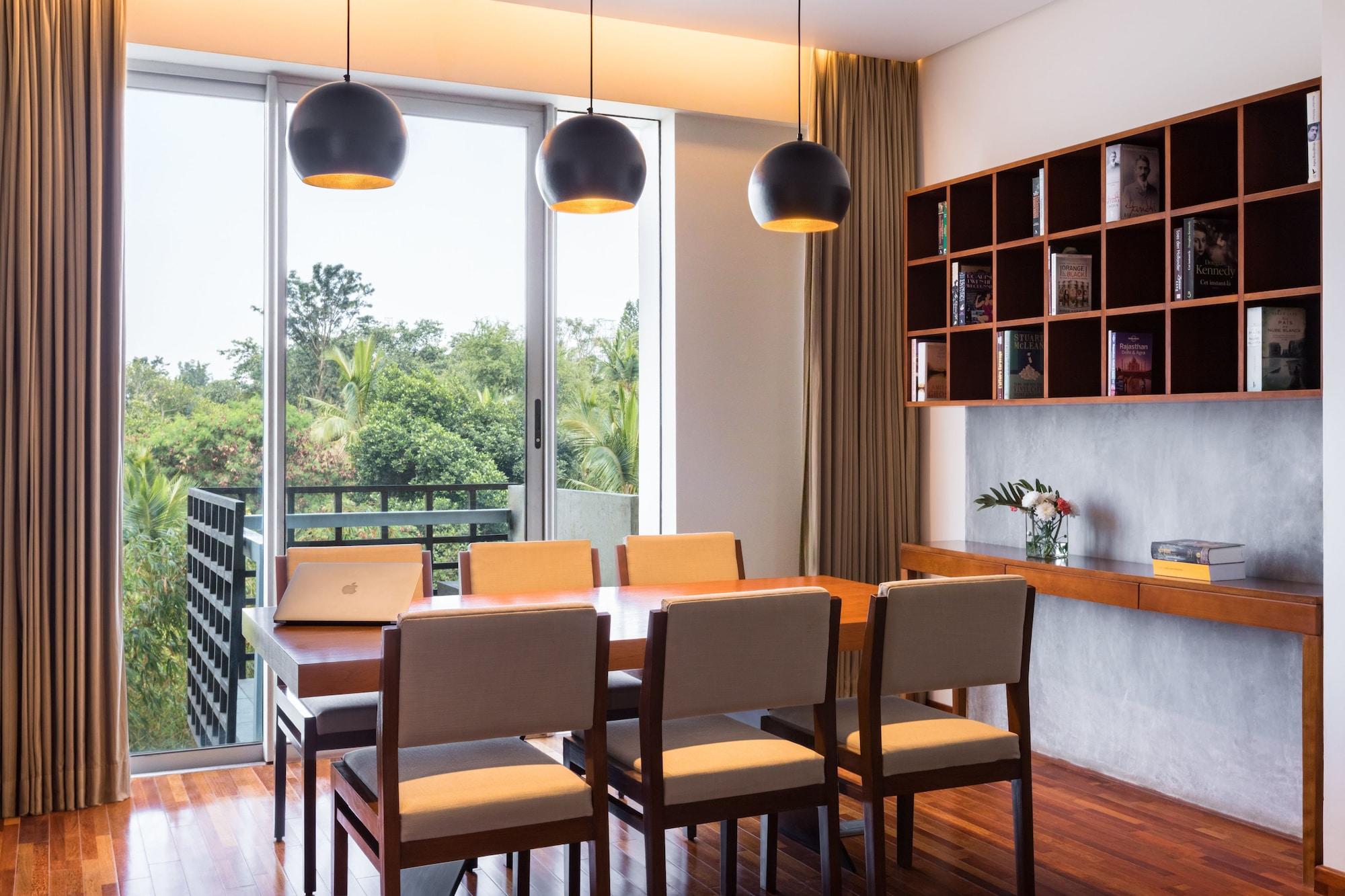 Holiday Inn & Suites Bengaluru Whitefield Bagian luar foto