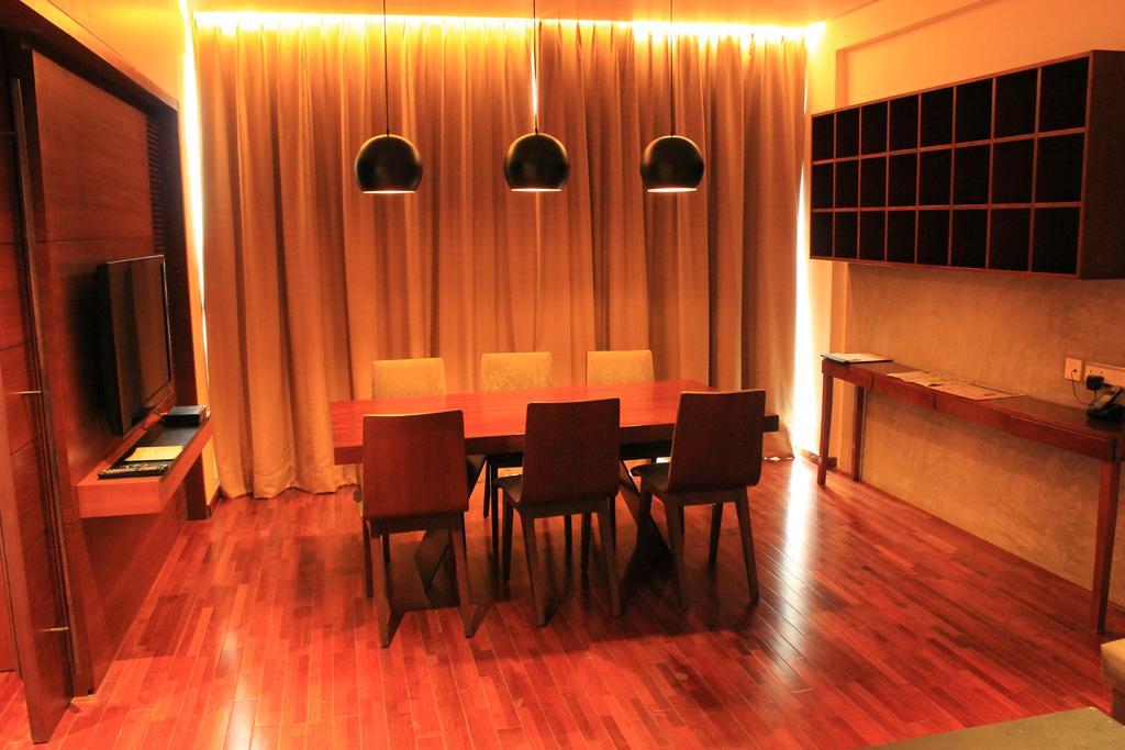 Holiday Inn & Suites Bengaluru Whitefield Bagian luar foto