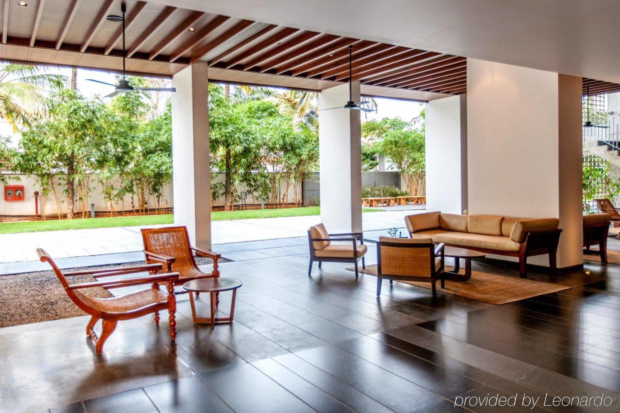 Holiday Inn & Suites Bengaluru Whitefield Bagian luar foto